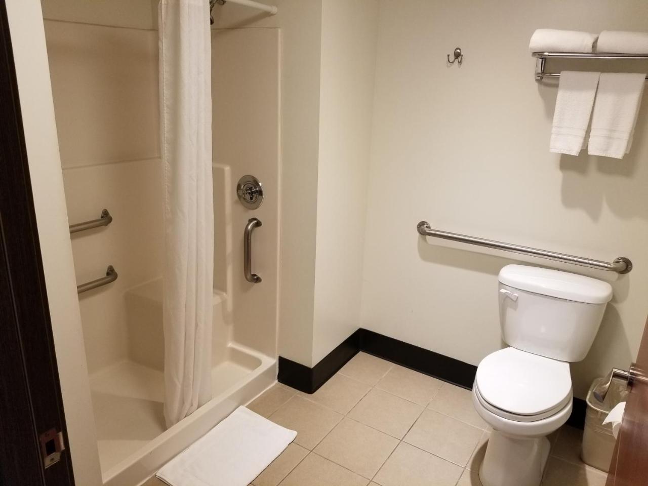 Best Lynnwood Inn Motel